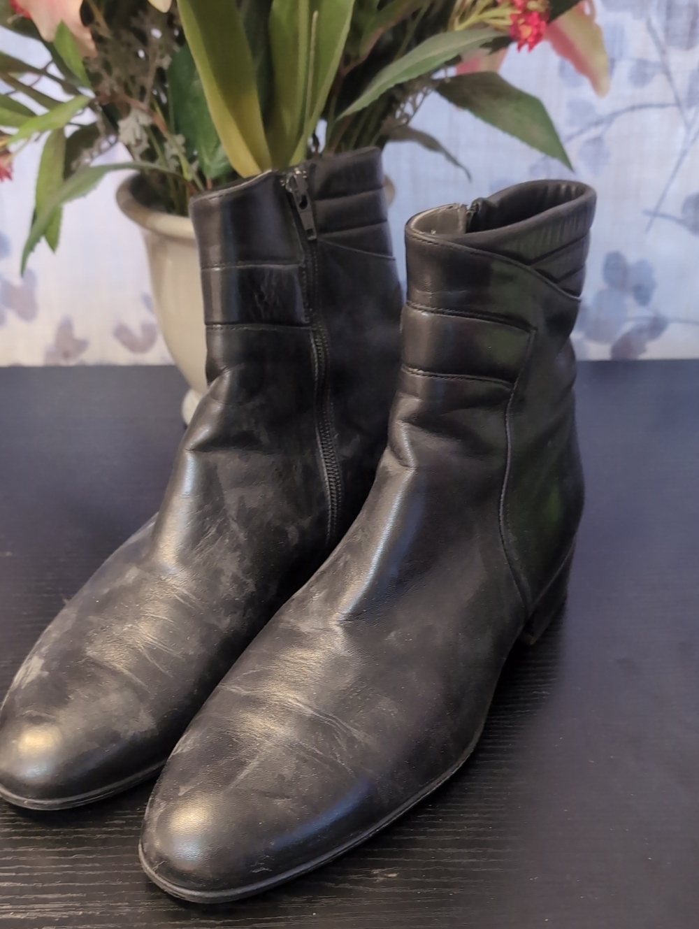 Classic Black Leather Zip-Up Ankle Boots for Men